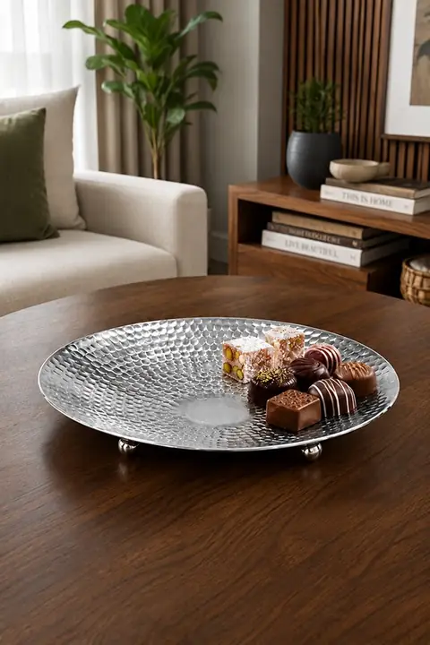 Hammered Metal Serving Tray, 19 cm
