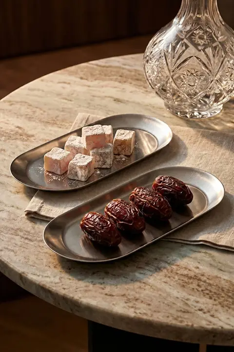 2-Piece Metal Oval Boat Dish Set