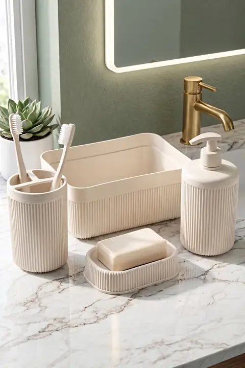 4-Piece Bath Set, 550 ml – Soap Dispenser, Toothbrush Holder & Organizer