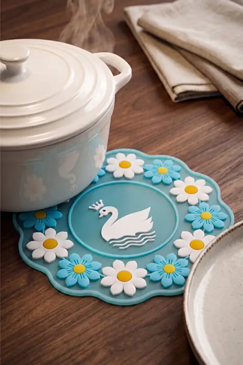 Daisy Silicone Pot Trivet, 19 cm